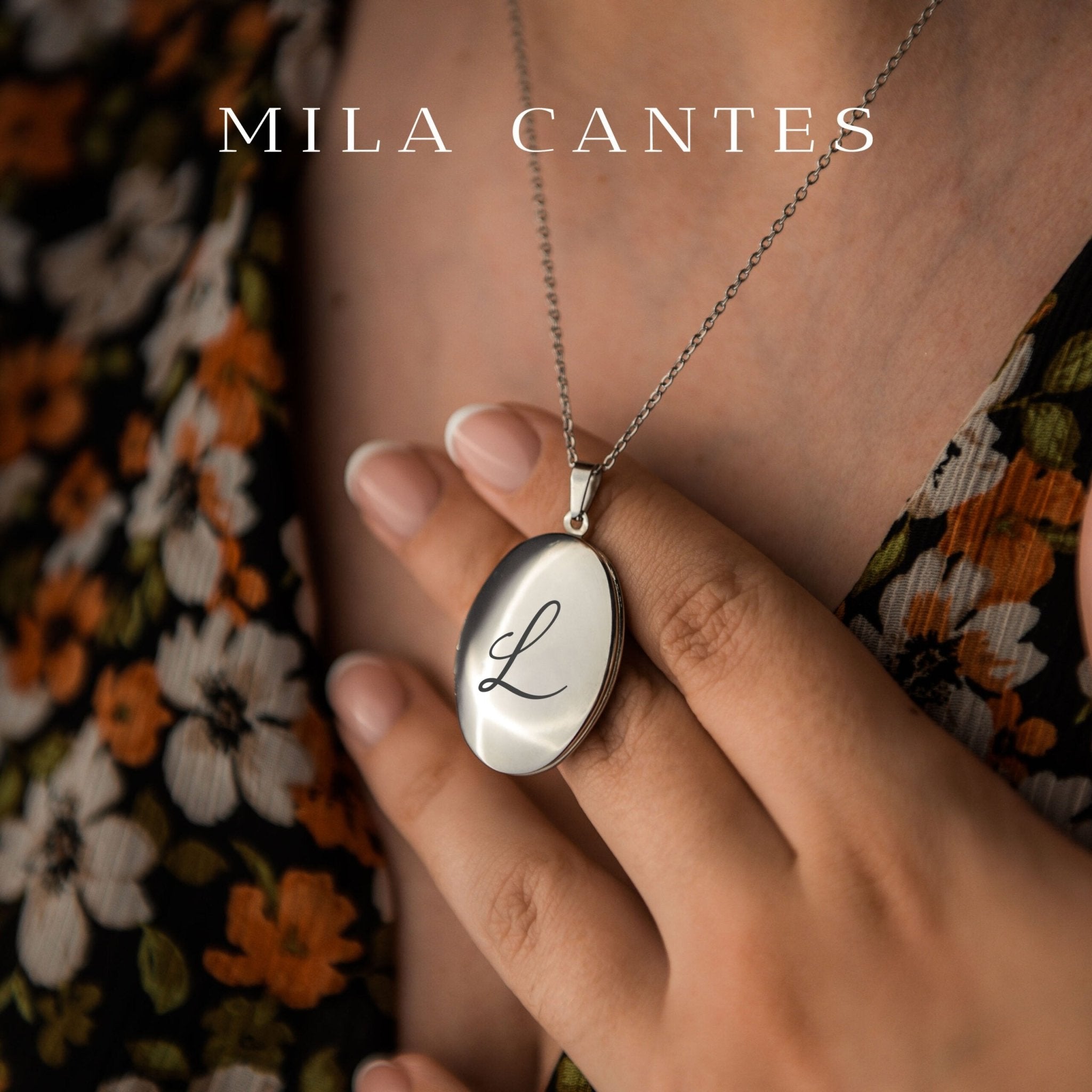 OVAL LOCKET | Initial Letters - MILA CANTES